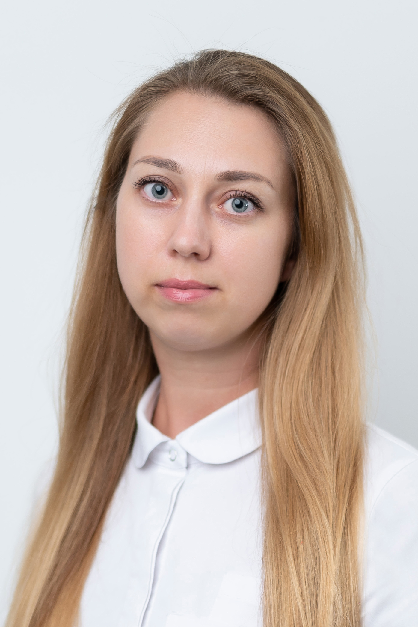 ЗАХАРОВА Оксана Сергеевна